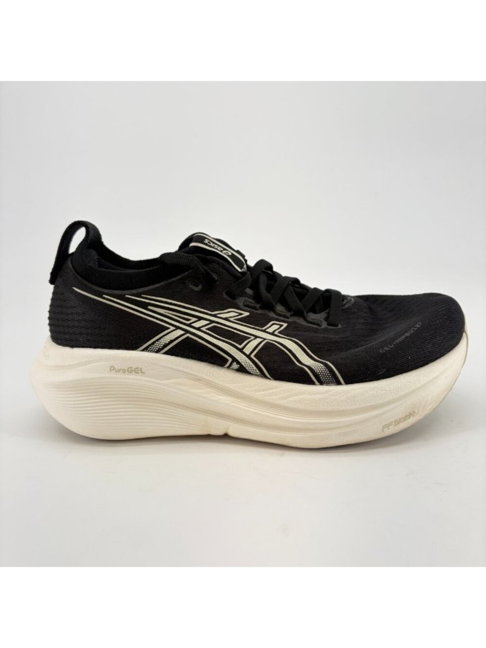 Asics Gel-Nimbus 27 Womens Size 7 Black White Athletic Running Shoes Sneakers